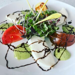 Popcorn shoot microgreen brote de maiz amarillo dulce mazatlán durango méxico restaurantes chefs consume local rabano sandia veganismo gourmet