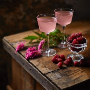 Our microgreens come in a variety of flavors, including arugula, sunflowers, radish, and more! They are perfect for adding to salads, sandwiches, smoothies, and even as a garnish to your favorite dish. Plus, they're great for anyone who follows a vegan, vegetarian, or gluten-free diet.