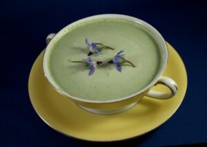 Flores comestibles coctail cocktail borraja borage mazatlán durango méxico restuarant bar mixology gourmet consume local nutricion microgreens